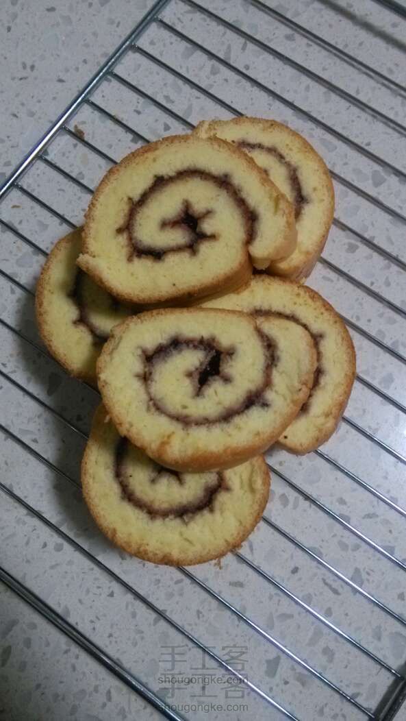蓝莓果酱蛋糕卷制作教程