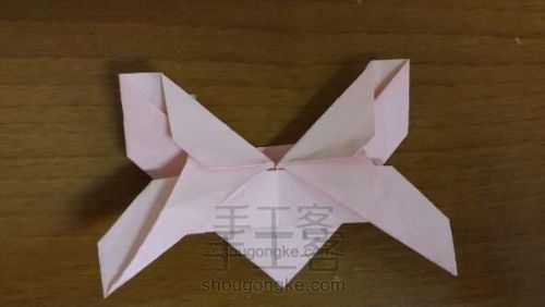 蝴蝶折纸教程 第13步