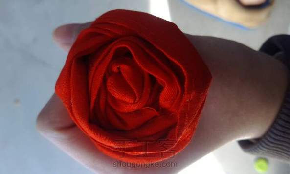 超简单一分钟红领巾变玫瑰
