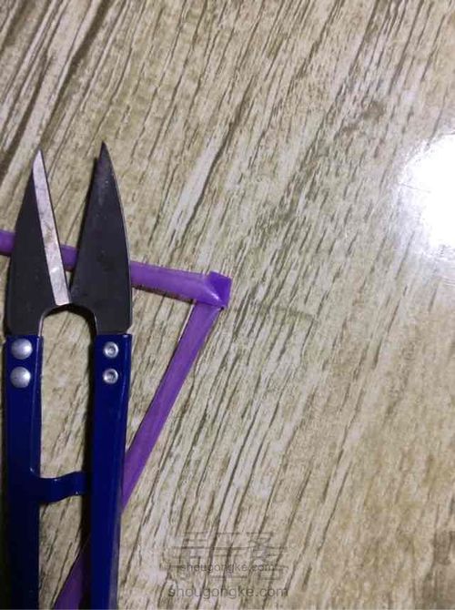 夜光星星制作教程--塑料管 第5步