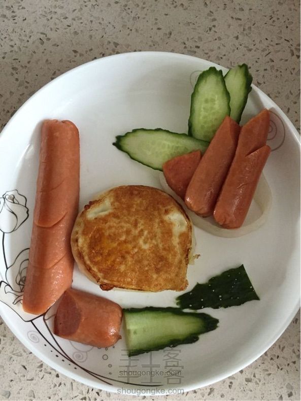 没有模具也能做个圆圆的煎蛋!试试吧!😄