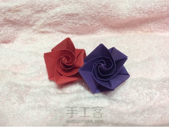 折纸教程—简单易学的钻石玫瑰花折法