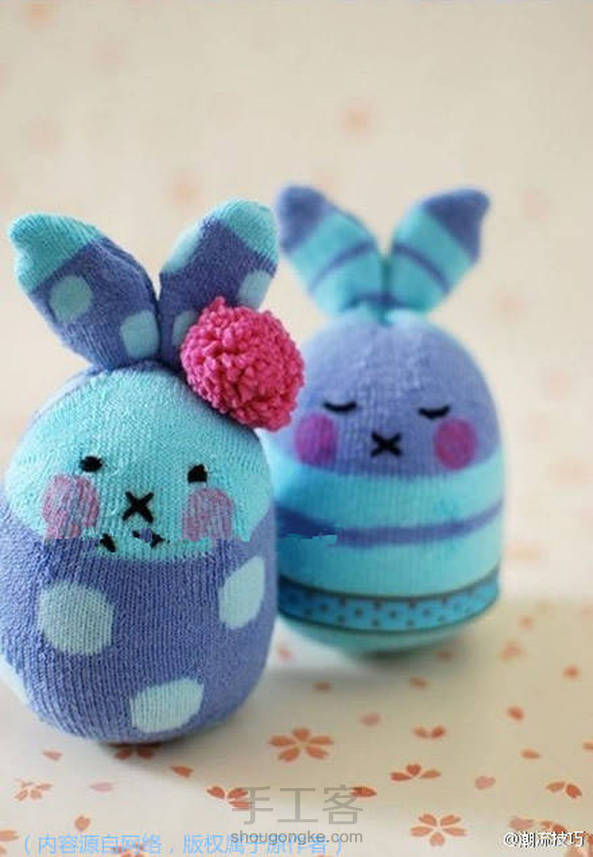 用上自己漂亮的小袜子