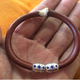 西藏山南鸡血藤包银