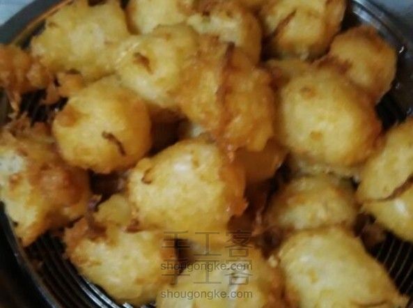 传统美食油炸丸子的制作方法——吃货们,学起来!