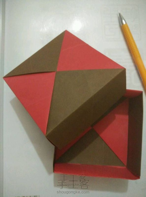 折纸日式方形礼盒