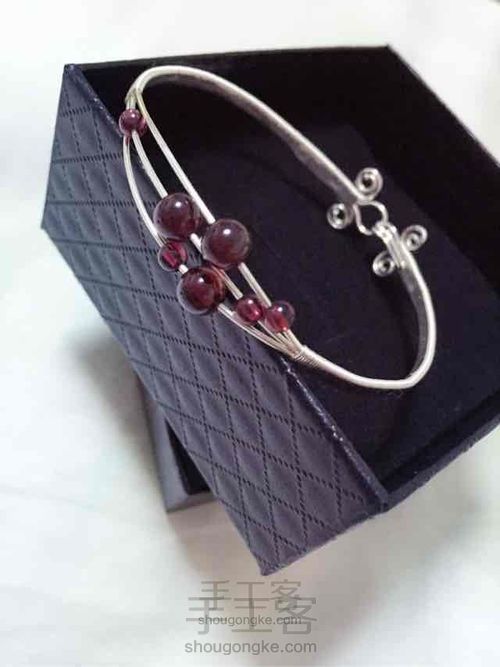 许诺 石榴石与银的缠绵游戏 第16步