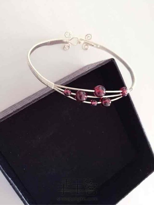 许诺 石榴石与银的缠绵游戏 第18步