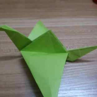 翅膀会动的千纸鹤