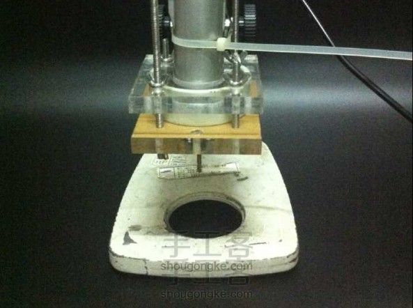 显微镜支架变电钻支架 （在不破坏显微镜支架的前提下制作成功）