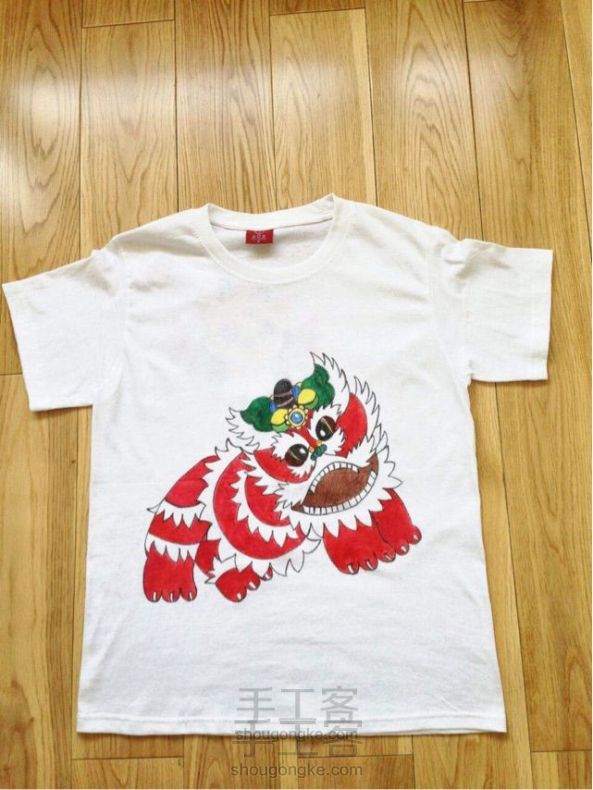 【优姬家的小朋友原创】·DIY手绘T恤·舞狮神兽。