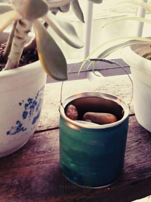 田园风小花盆——铁罐的改造