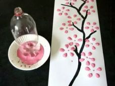 饮料瓶底自制梅花壁画彩绘教程