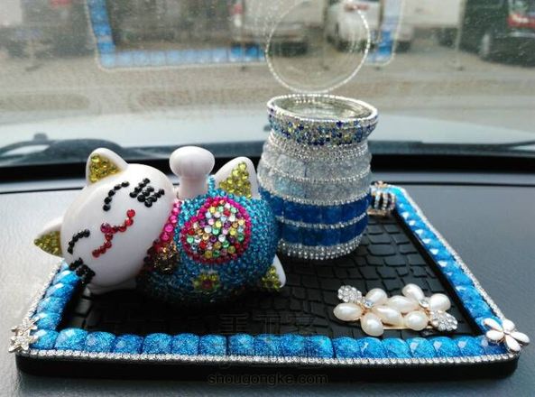 看我如何贴钻这只车载招财猫,彰显主人高逼格