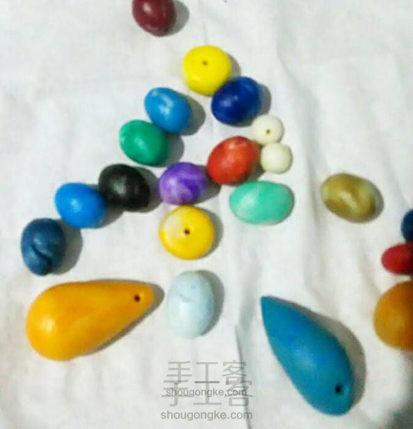 树脂粘土做珠子,