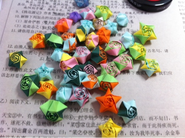 为师教你折星星(๑•̀ㅂ•́๑)✧