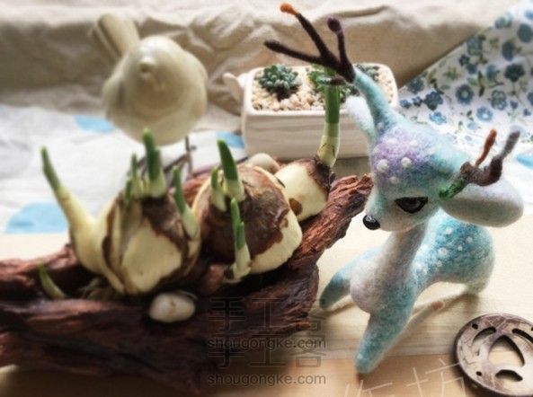 一只羊毛毡小鹿的(伪)教程--星空色
