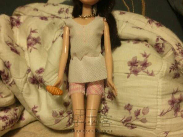 娃衣，白色上衣无袖