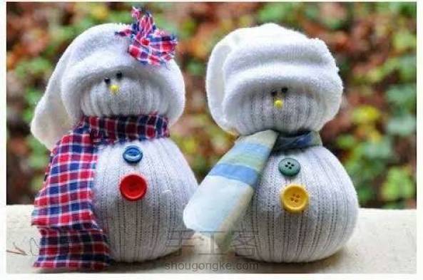 图片来自网络，旧袜子也能做成小雪人⛄超可爱！