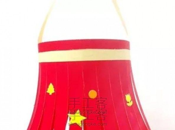 快春节了,带宝贝儿一起做个灯笼吧~