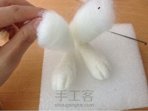 羊毛毡仿真兔子包 第7步