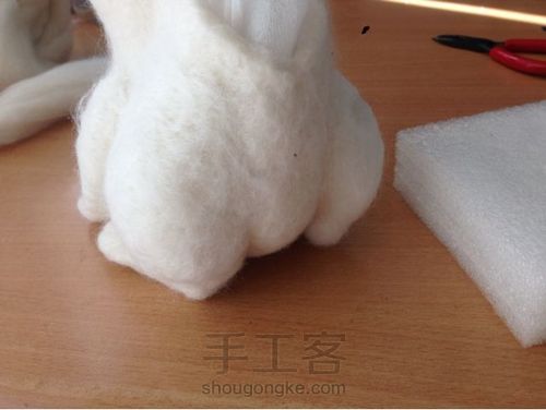 羊毛毡仿真兔子包 第8步