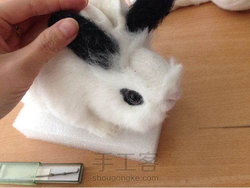 羊毛毡仿真兔子包 第23步