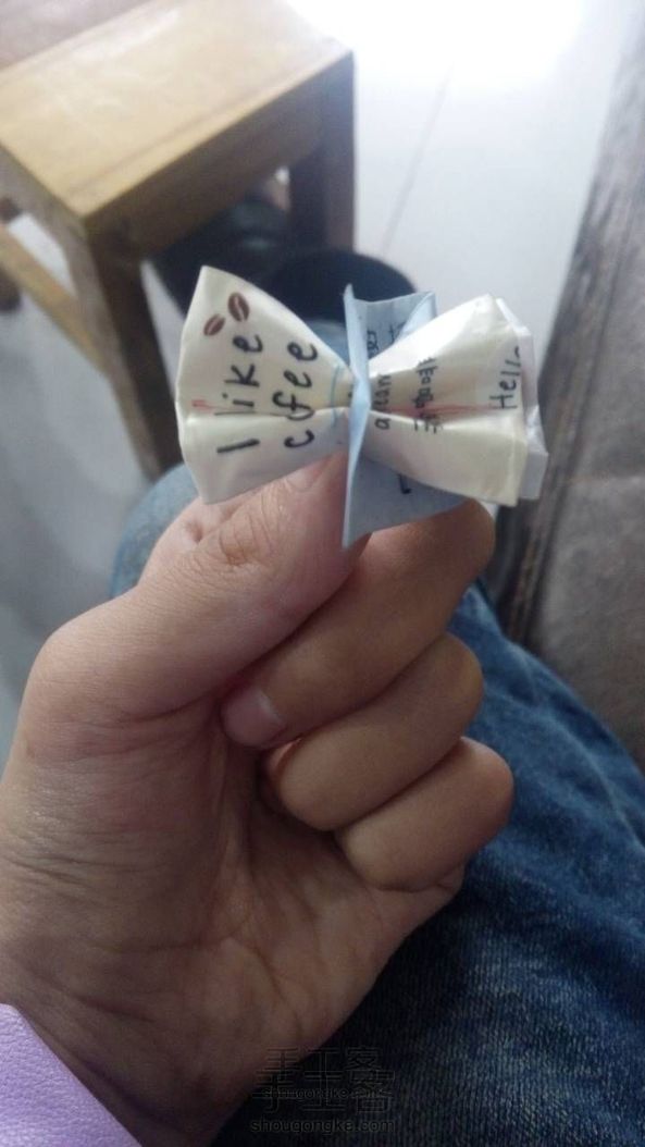蝴蝶结