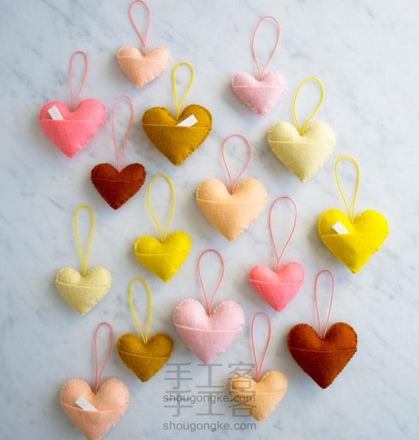 不织布 桃心❤小挂件。 (转)