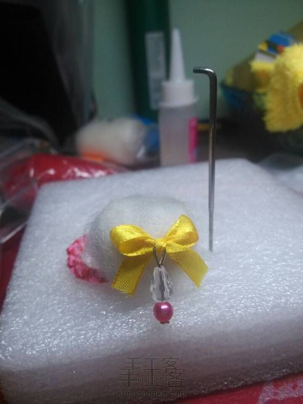 百塔羊毛毡发饰