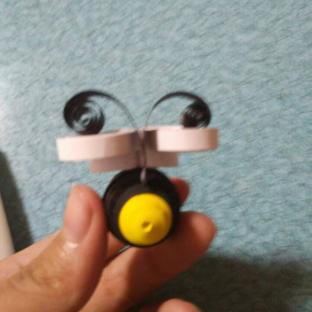 衍纸教程：小蜜蜂