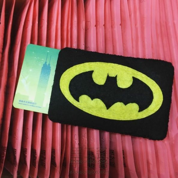 针线小白缝个蝙蝠侠卡套✂️