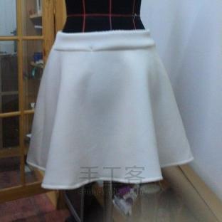 超时尚~！14年太空棉荷叶裙做法，谁说DIY服装就只能小清新