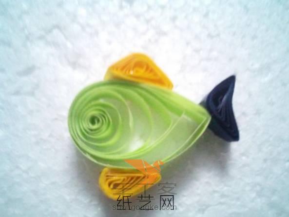 简单的衍纸入门,小鱼。转载