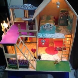 废物利用温馨小屋