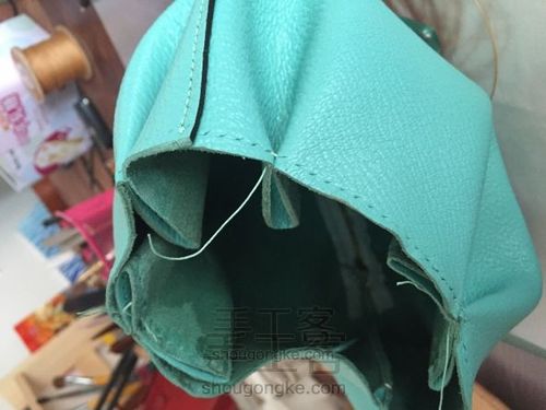 loewe大象包制作过程来了 第29步