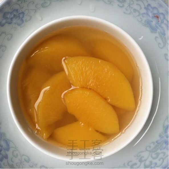 夏日冰爽好心情~黄桃罐头