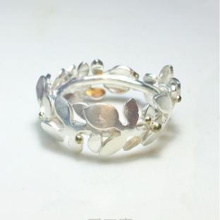 首饰软蜡做一枚花冠银戒指