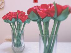 自制餐桌花 | 玫瑰花笔的多用途