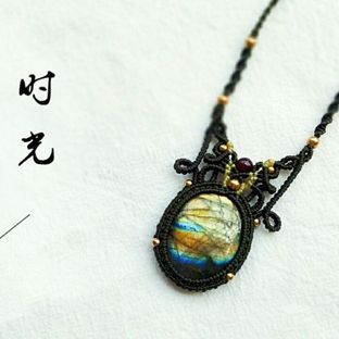 随心精编包石拉长石吊坠