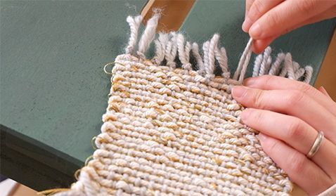 手工编织基础教程-用平针完成的超简单杯垫DIY