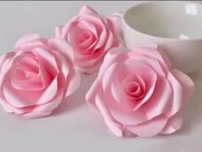 教你折一朵粉玫瑰，摆在家里超好看！创意手工折纸教程