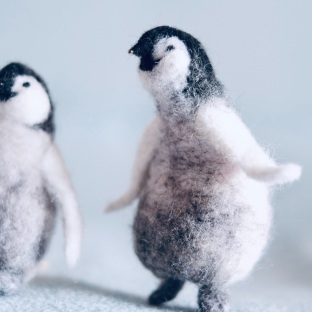 羊毛毡小企鹅DIY写实风格憨萌羊毛毡动物博物馆