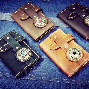 【手工皮艺】疯马皮插扣卡包