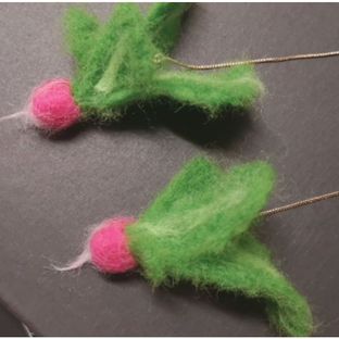 羊毛毡水萝卜耳坠