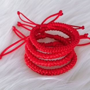 肖战同款手绳改编版来了，一根线就能搞定，没有玉线的不用担心了