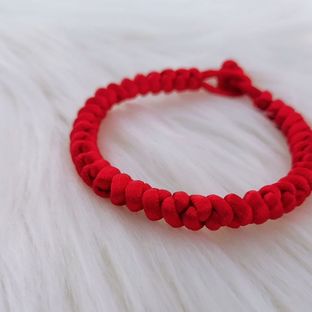 一根线编一条手绳的第4种方法，3分钟学会，15分钟就能编一条