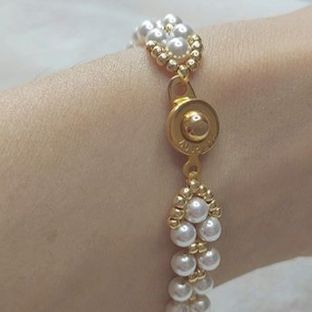 简单百搭的串珠珍珠手链