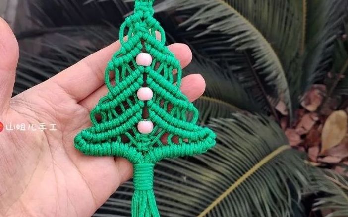 圣诞树挂件，伞绳手工编织视频教程分享