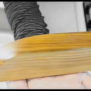 手工木刀也可以切萝卜